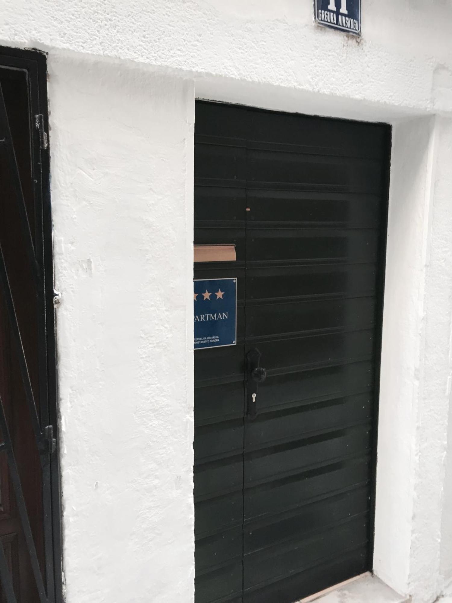 Jerry & Oli'S Apartments Sibenik Exterior photo